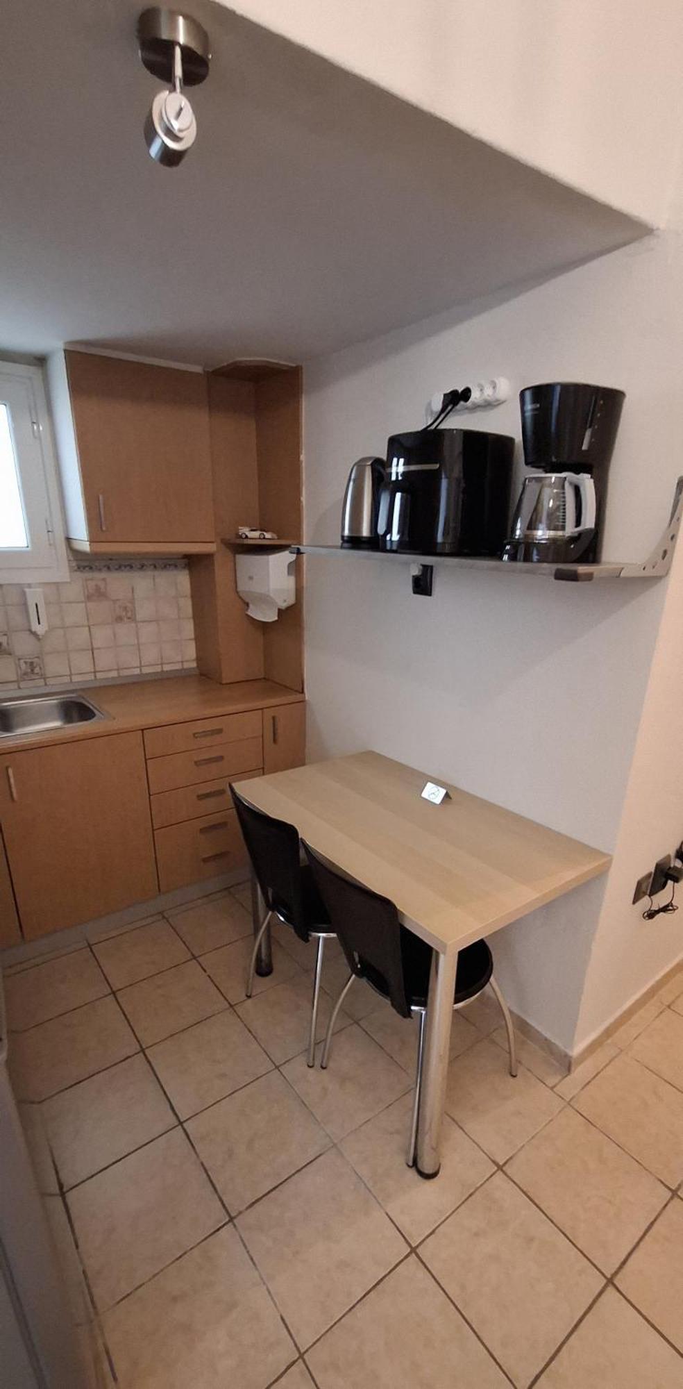 Honeybee4 - Cozy Studio Close To The Port, Airport & Athens Rafína Exteriör bild